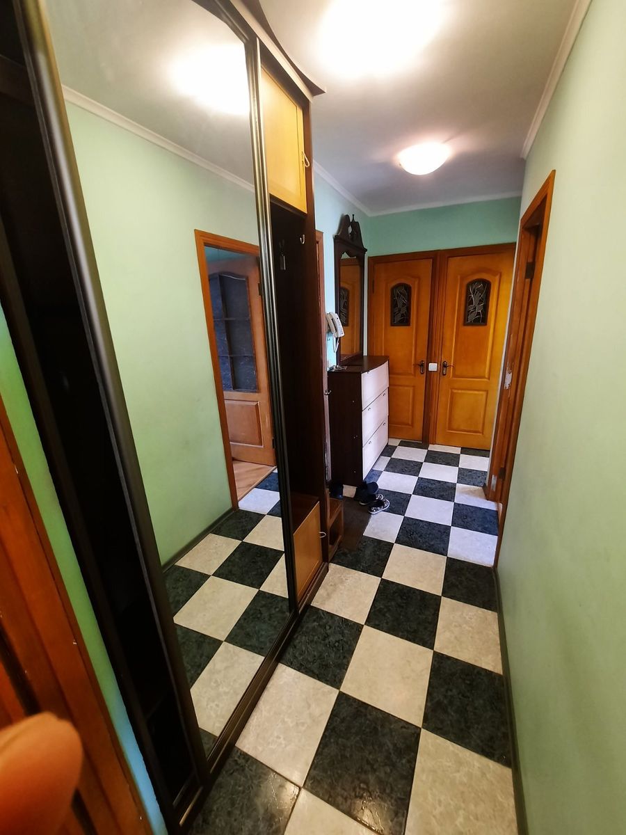 1841052910470347