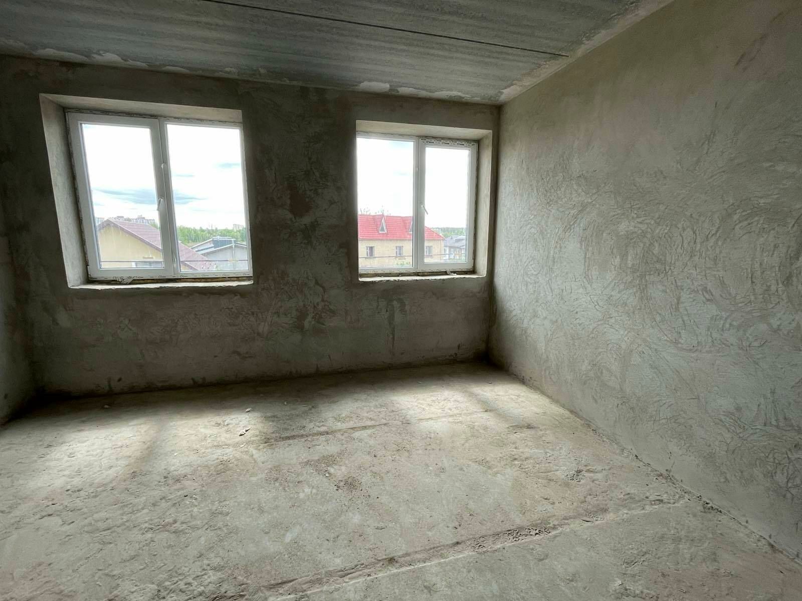 1832543526043348