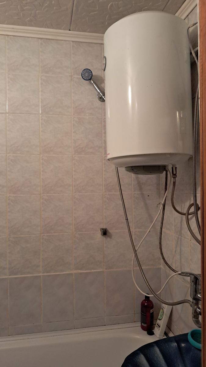 1830644975827035