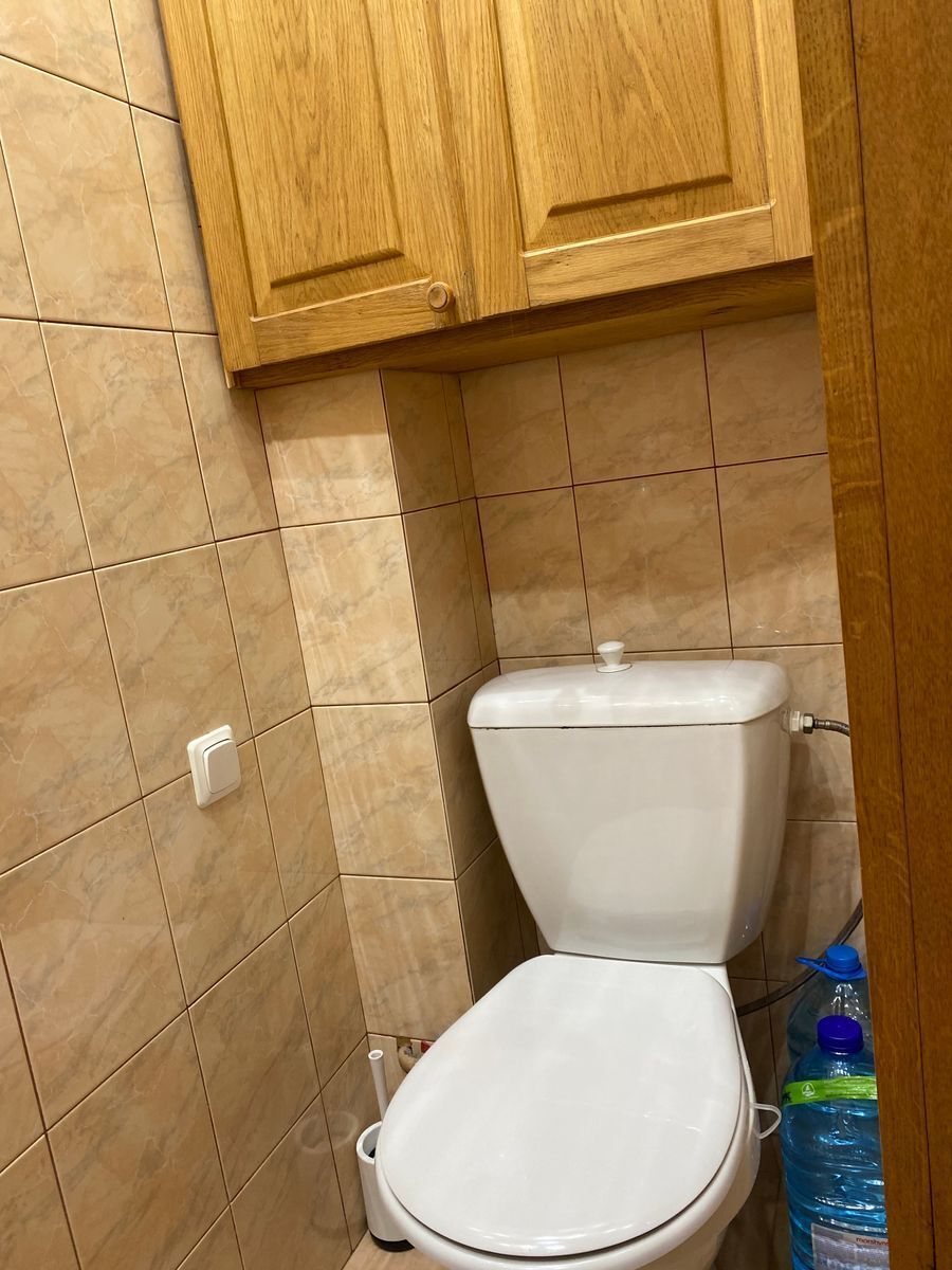 1839094812718351