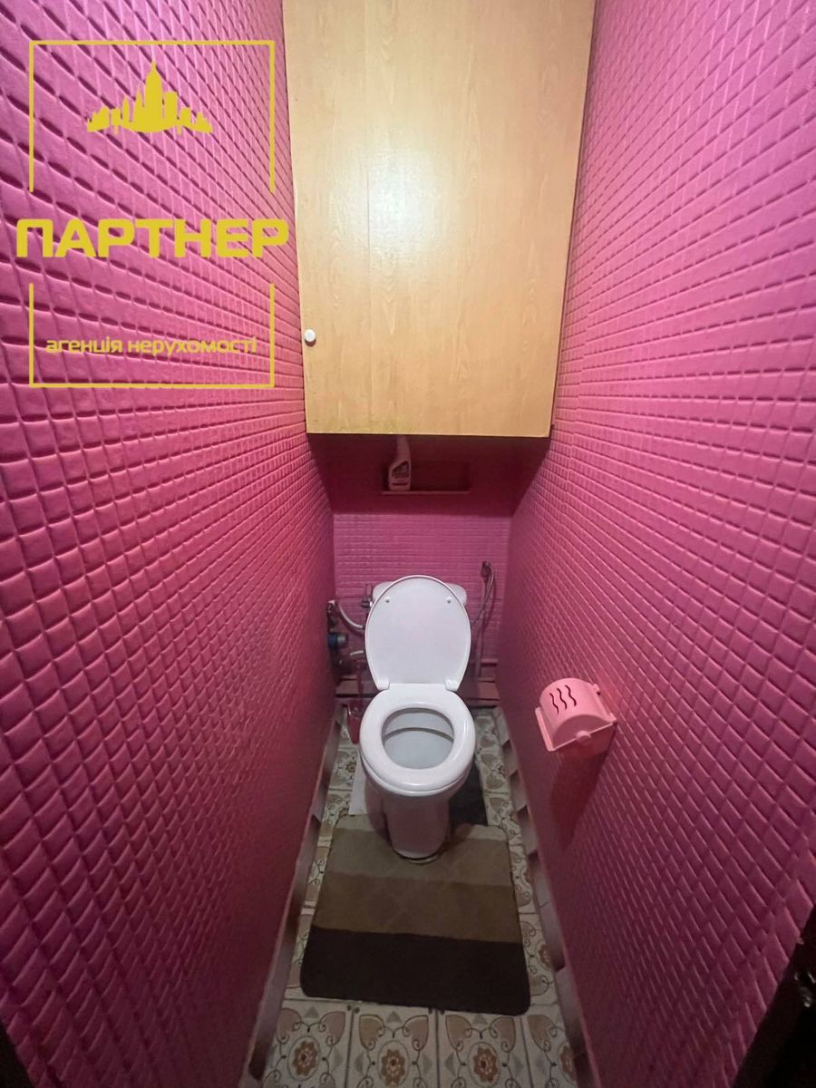 1835249725954353