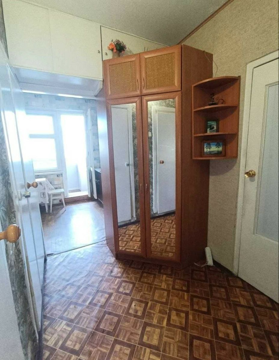 1833663451004355