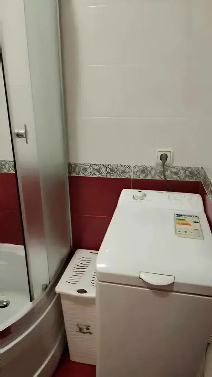 1839546871460355