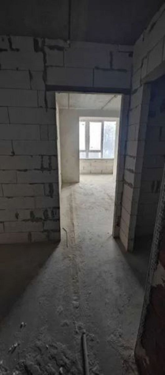 1833815429457357
