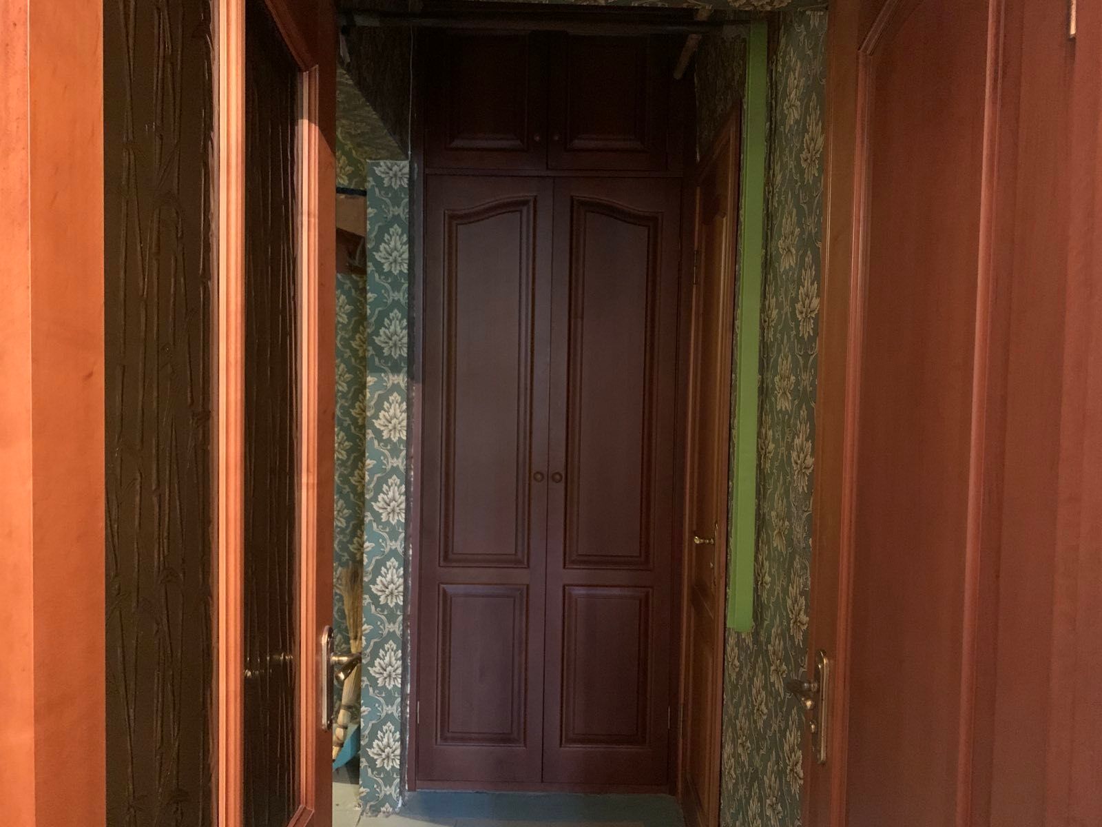 1838443079963357