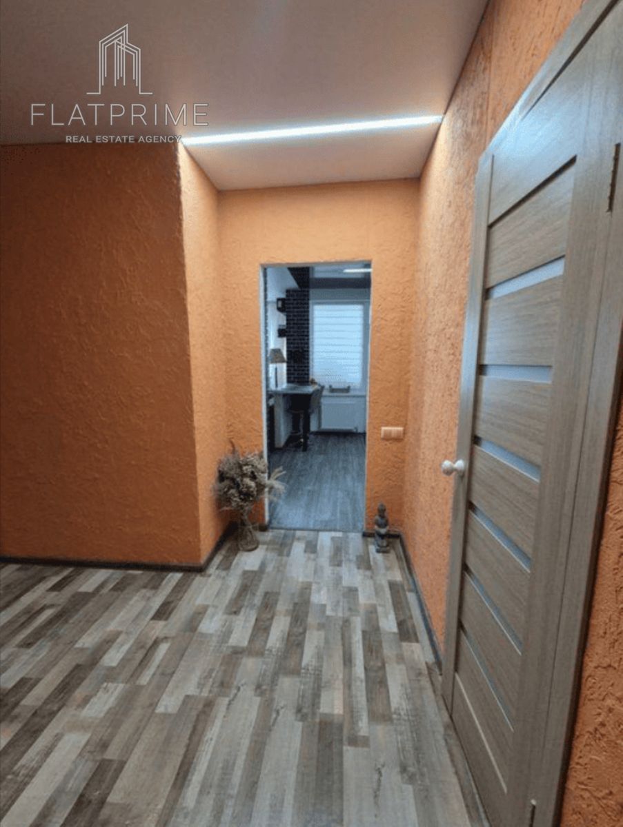 1833188296378358