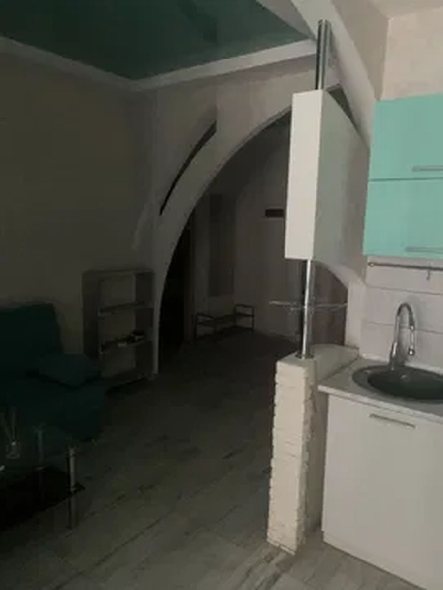 1823608567621359