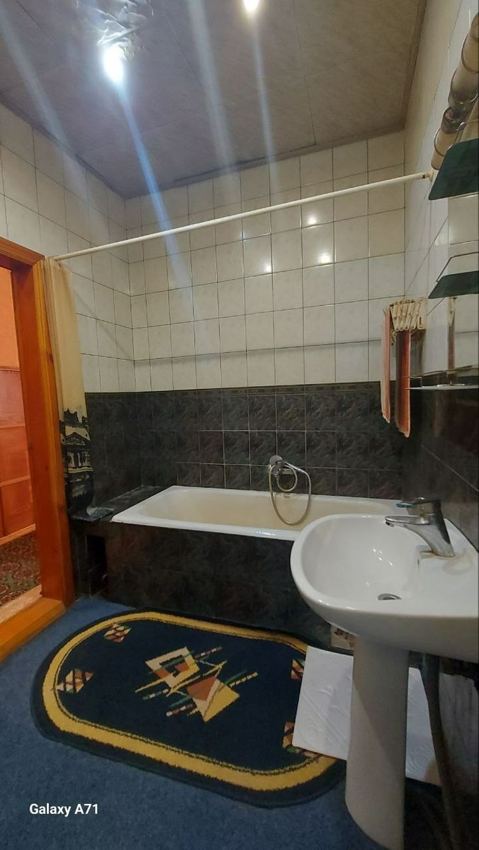 1837075447441359