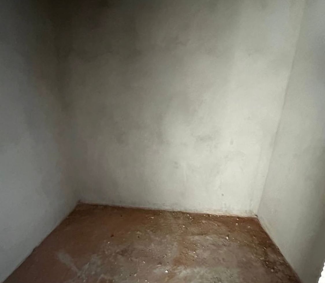 1822488250184036