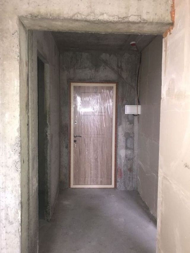 1832914706176360