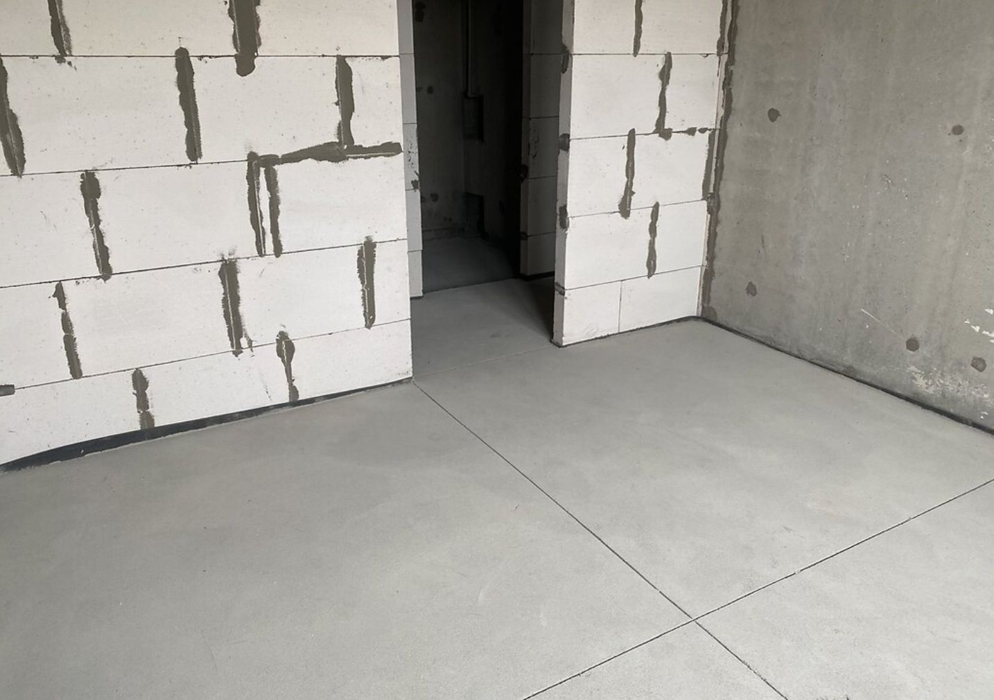 1831539140247361
