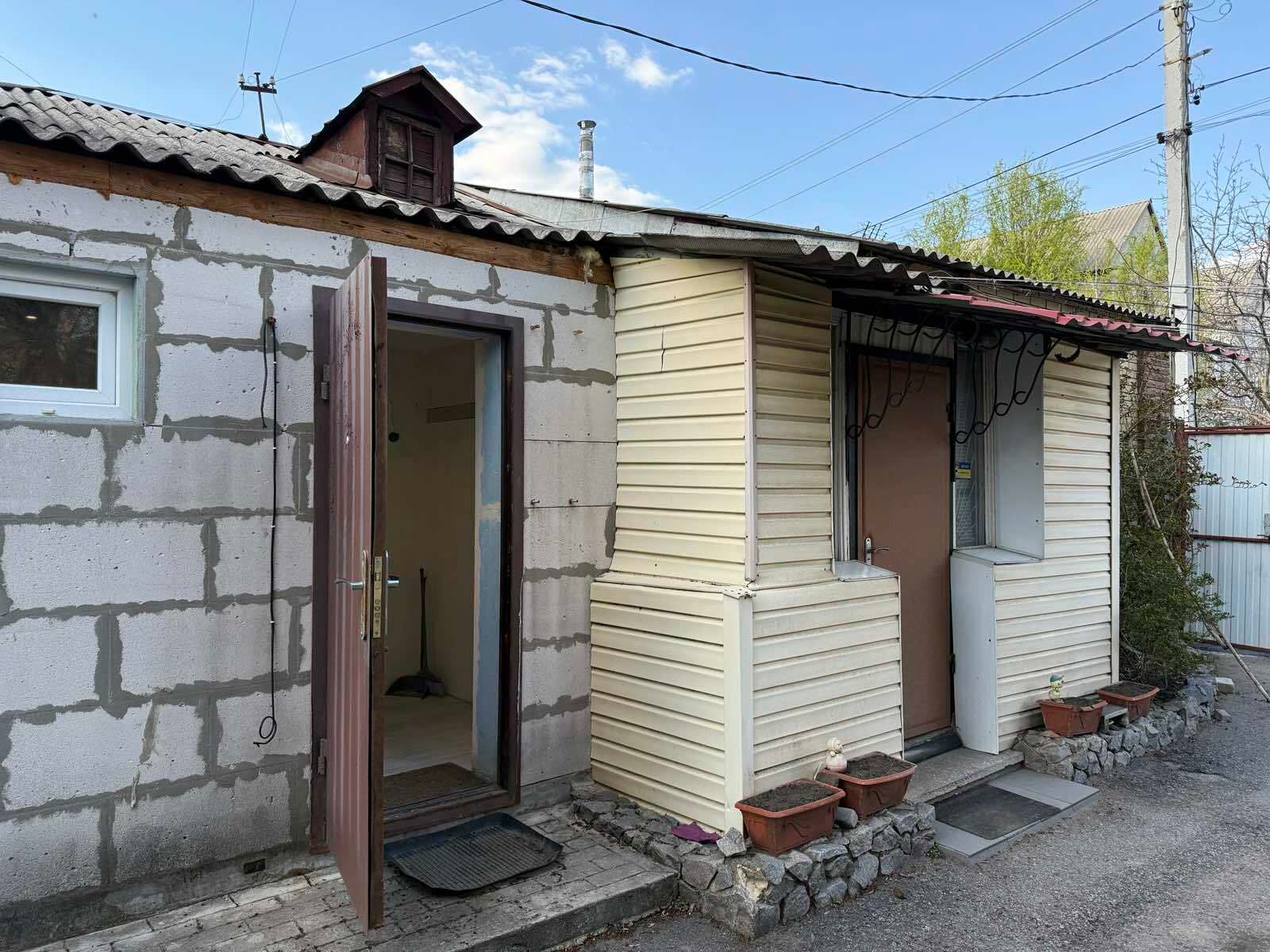 1832274801984362