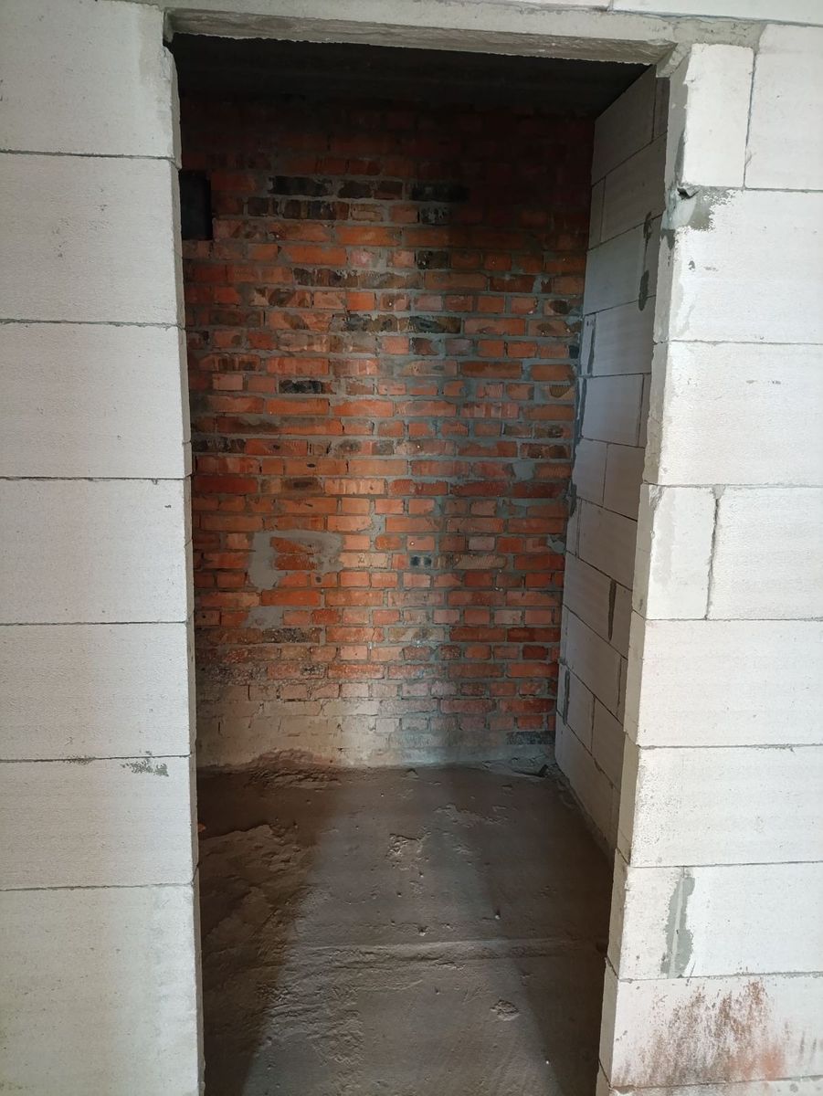 1839865667034363