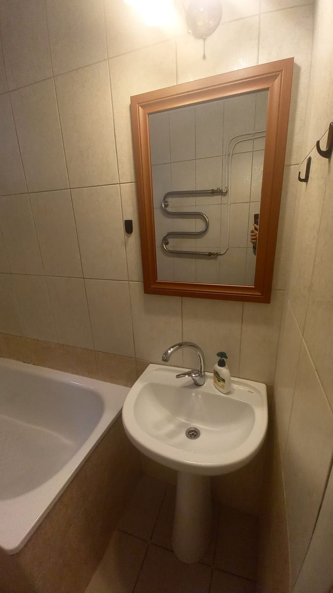 1835976906325364