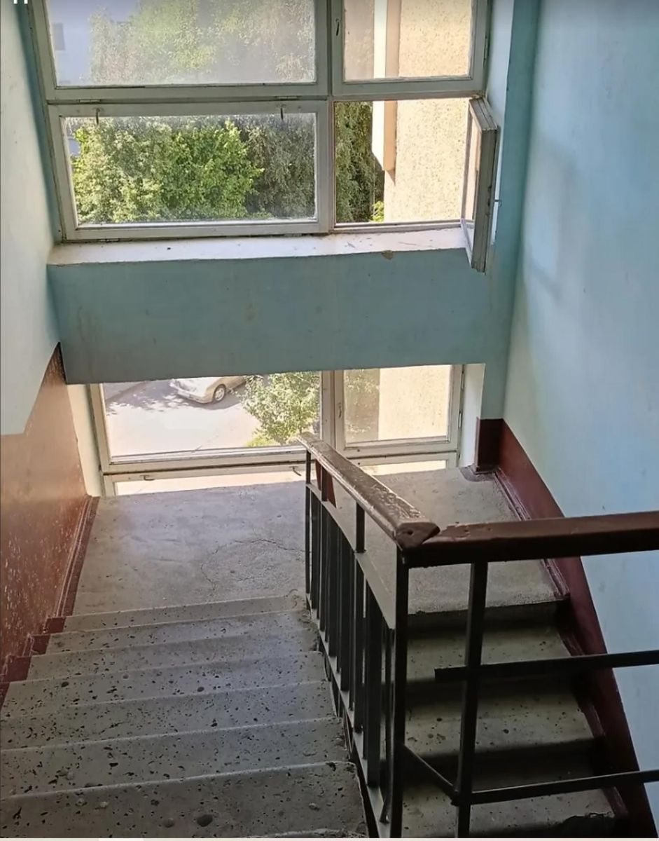 1842239469573364