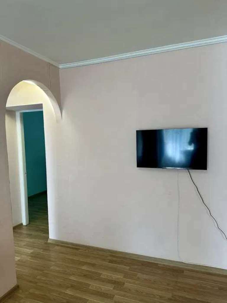 1834078323900365