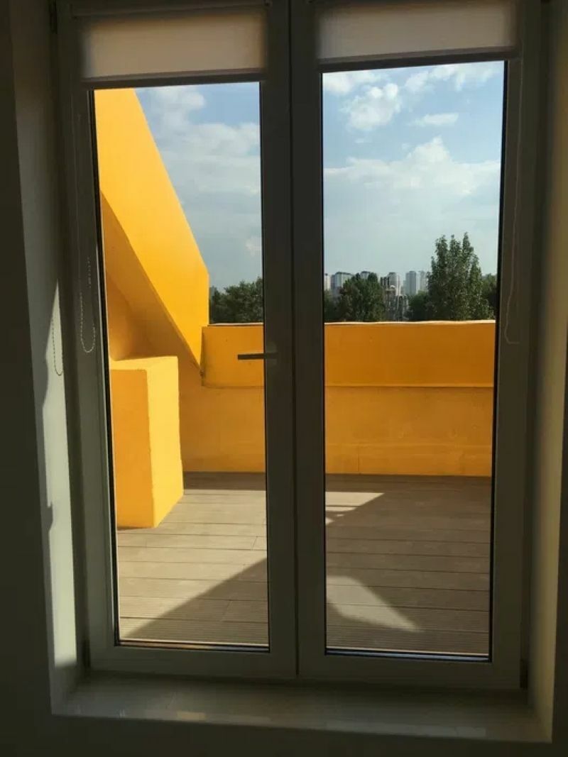 1835263309662368