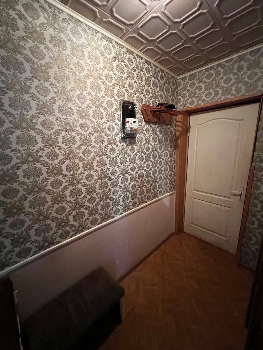 1787645132180369