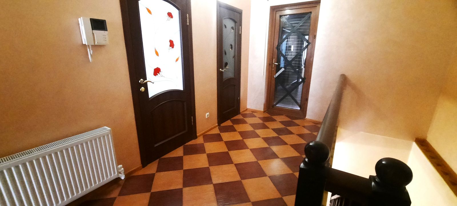 1835056638441037