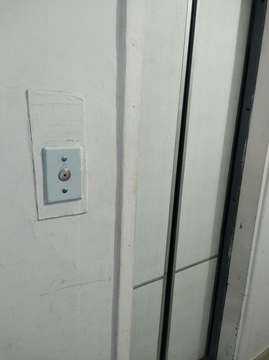 1837262142392037