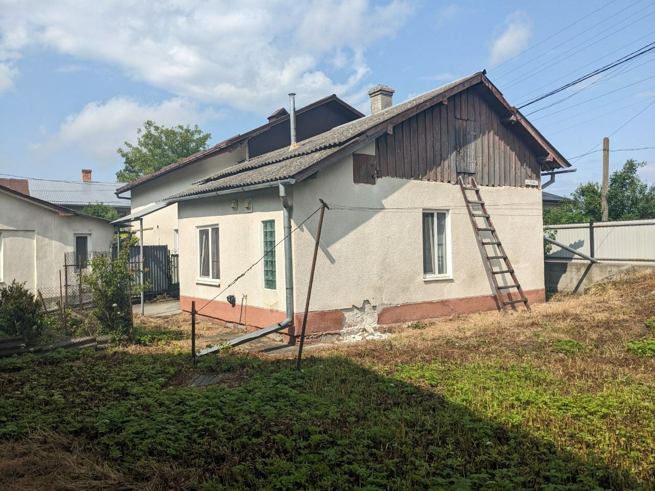 1835173897738371