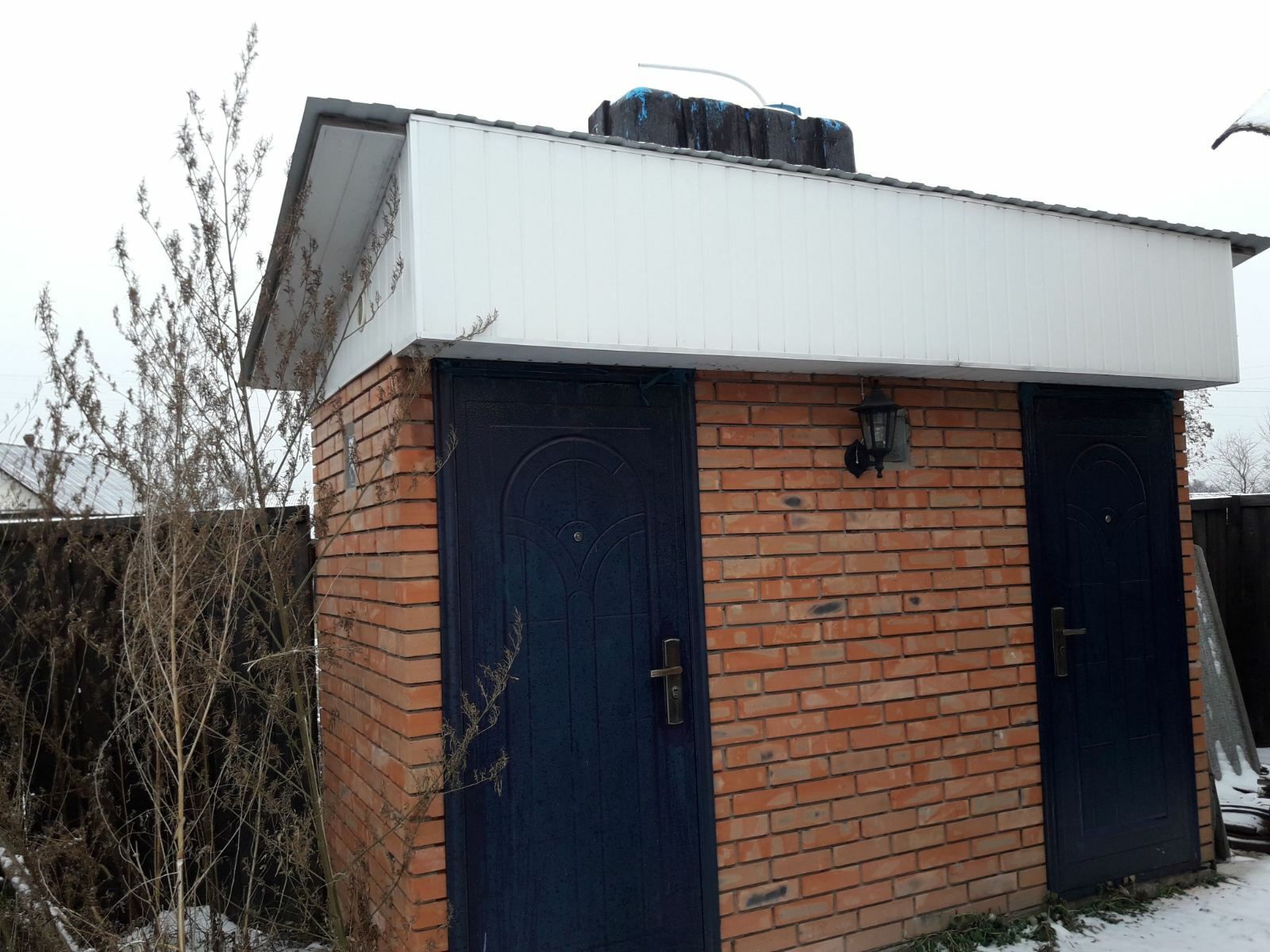 1835344837466372