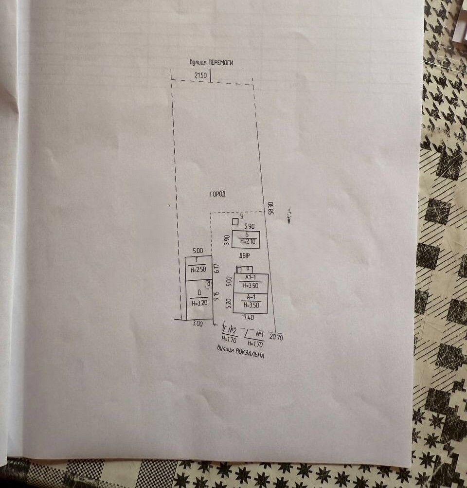 1837153765895372