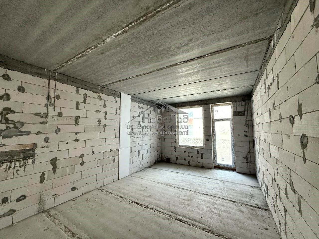 1837990920735372