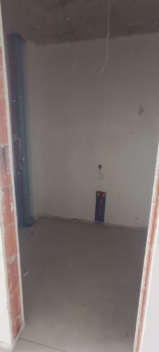 1839791257900372