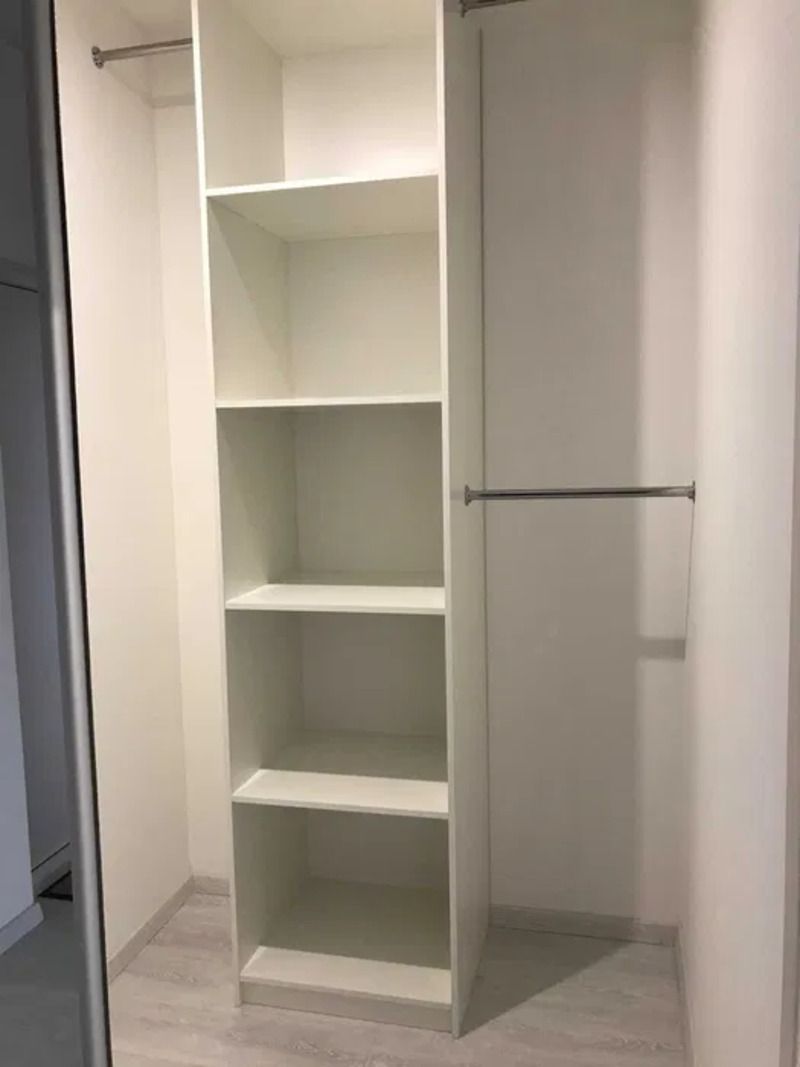 1833369097080373