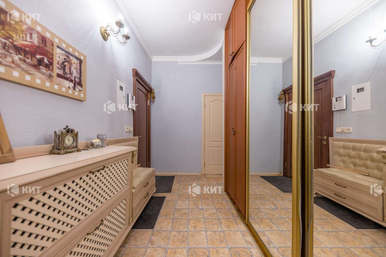 1834635741935373