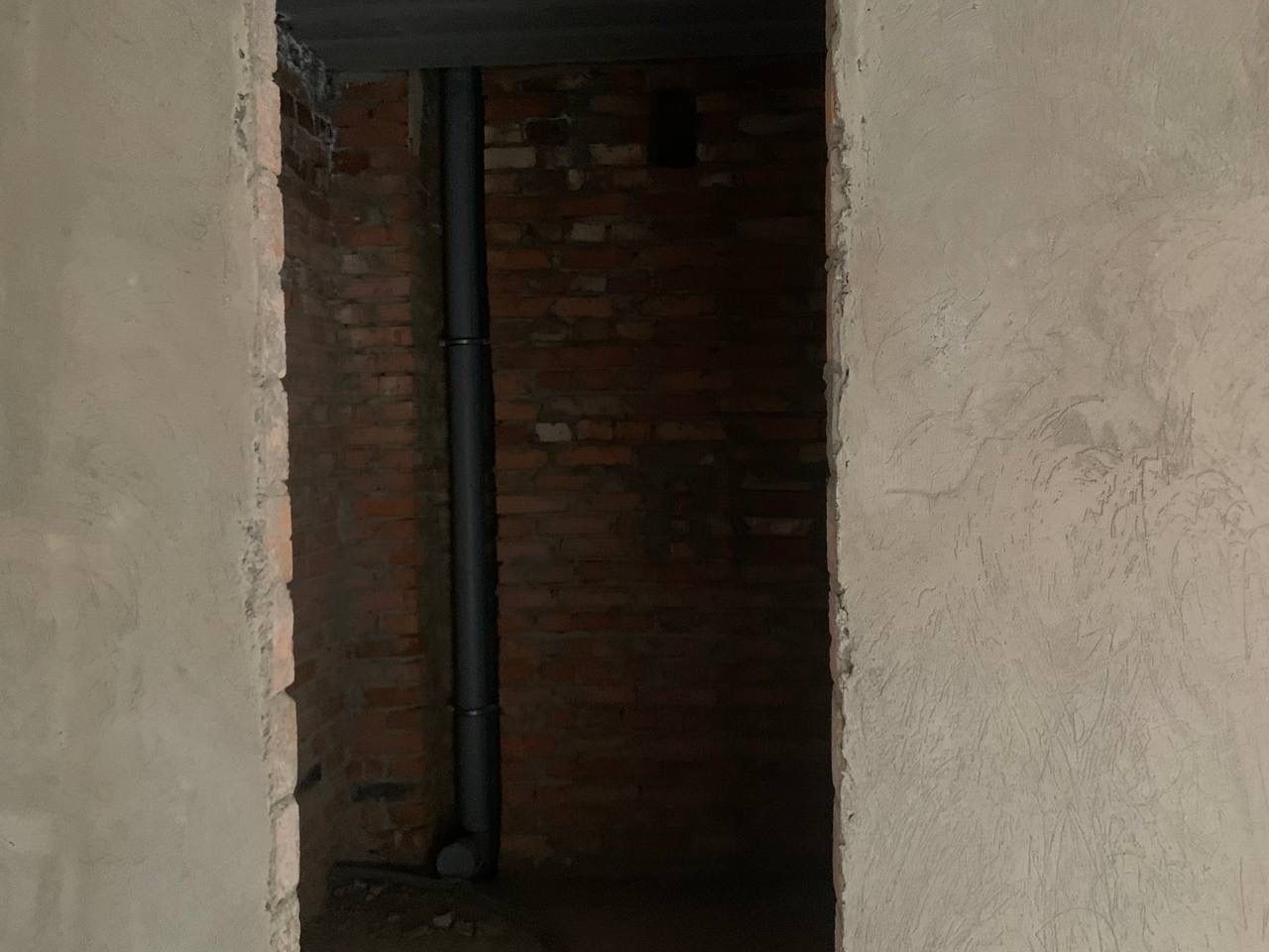 1838153943168373