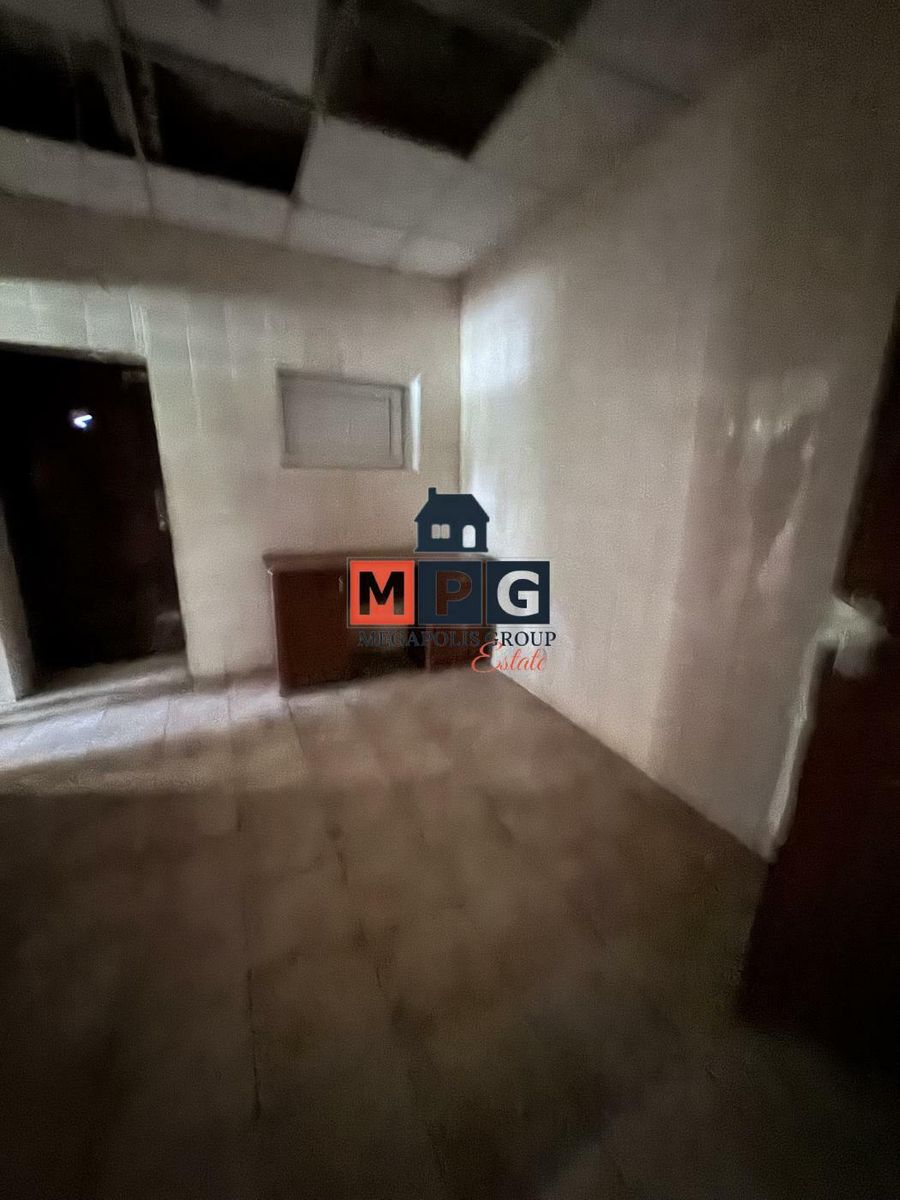 1838605827360373.jpg