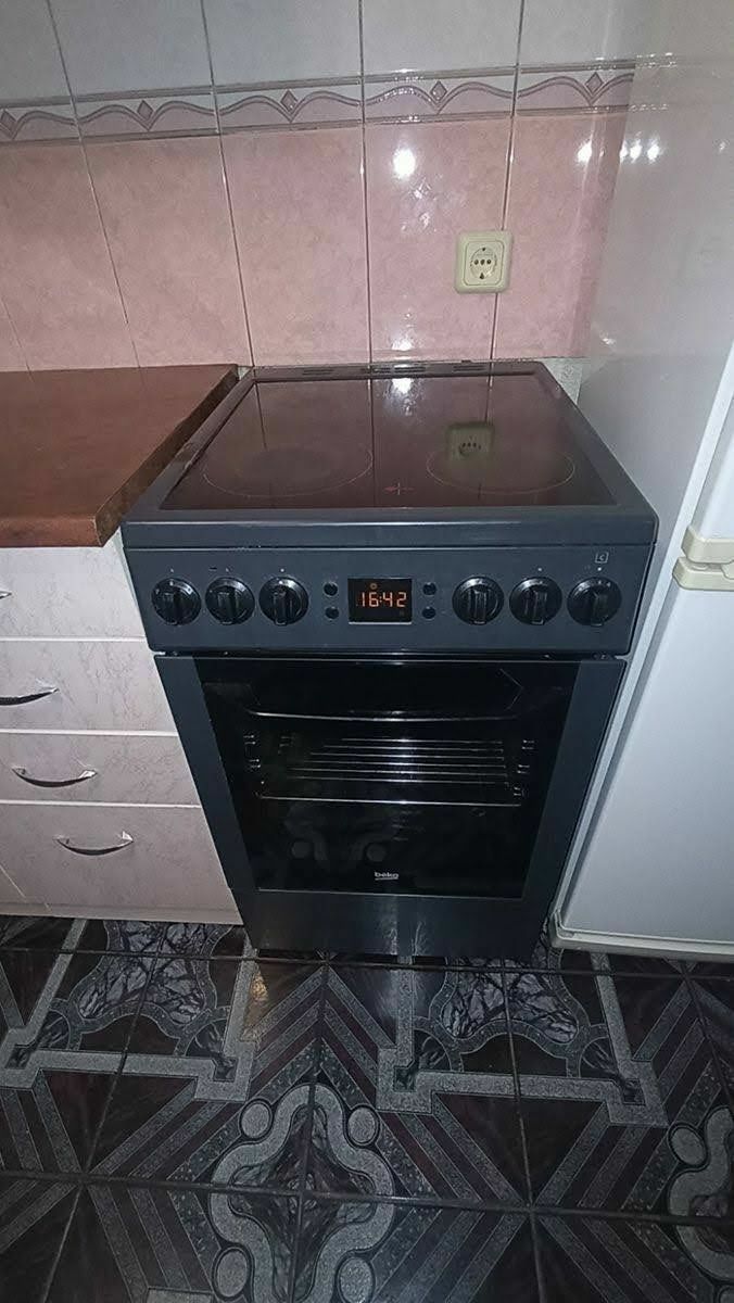 1784108783715375