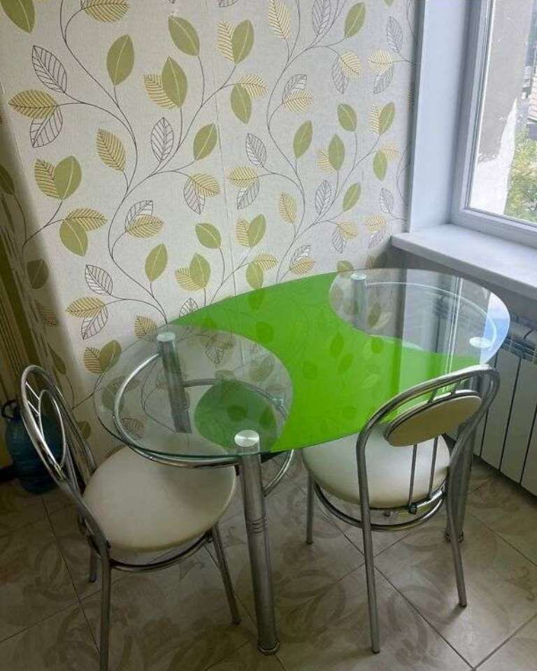 1837703384552377