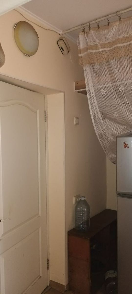 1838630125875378