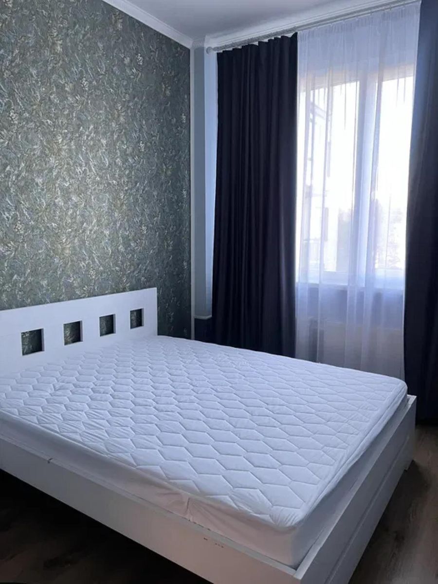 1839157218524379