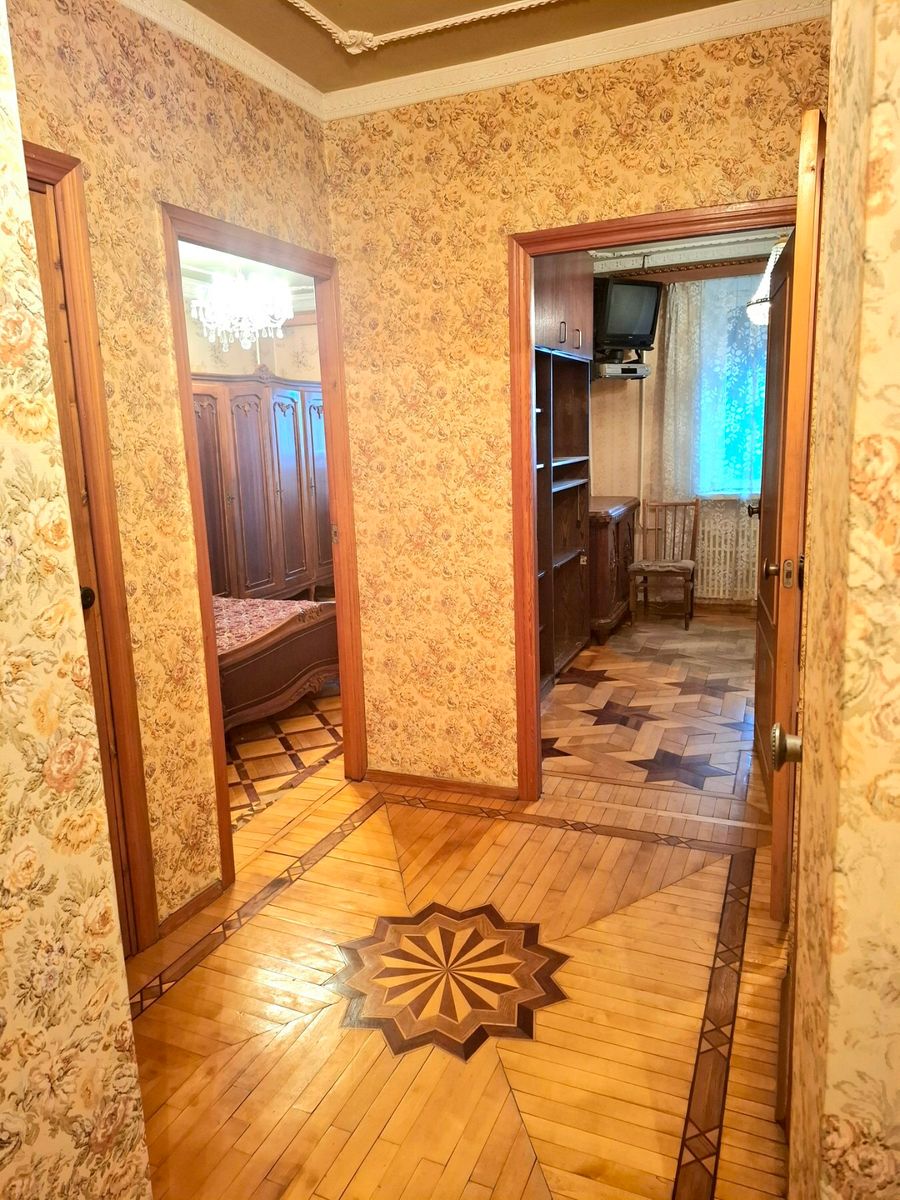 1830203574776038
