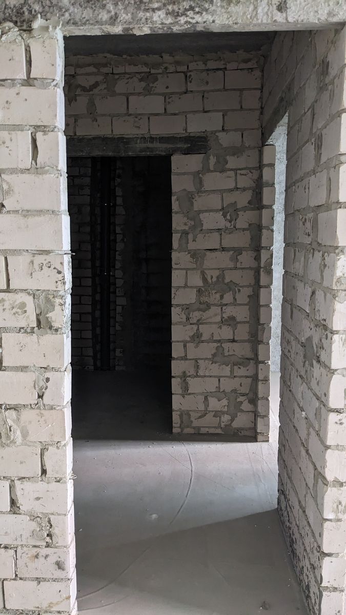 1835297758716038