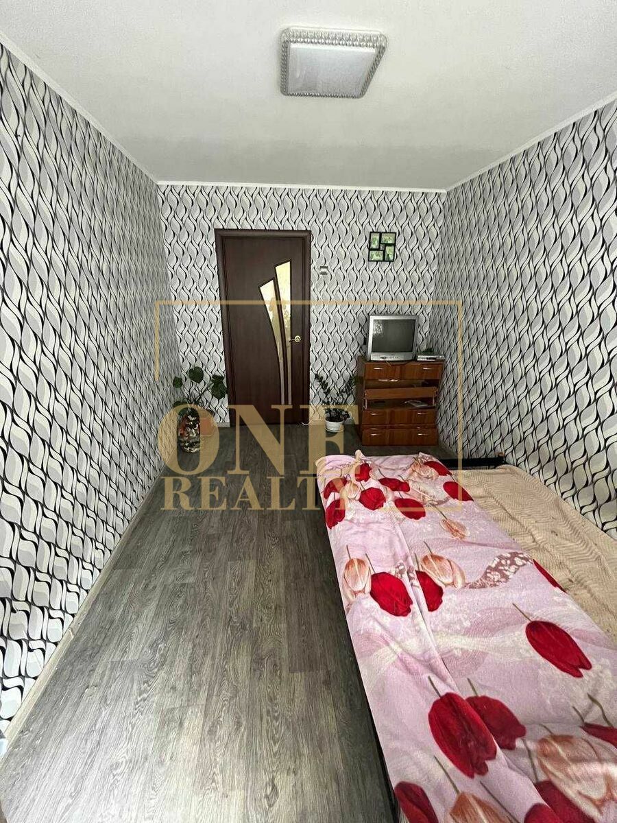 1831994989416380