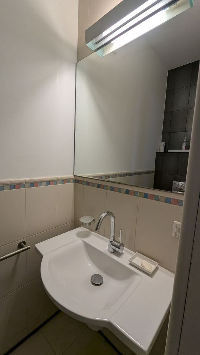 1836443629979380