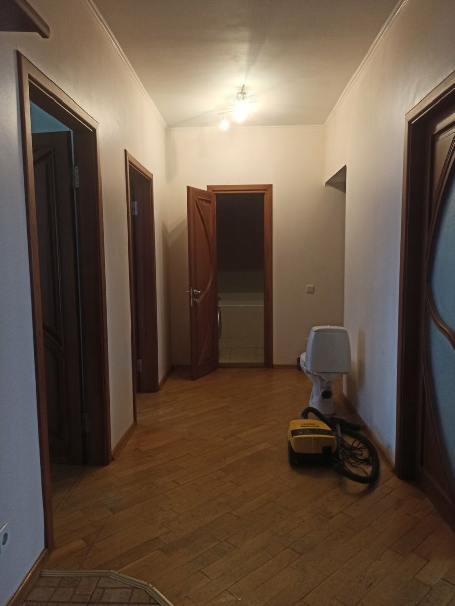 1836910765283381