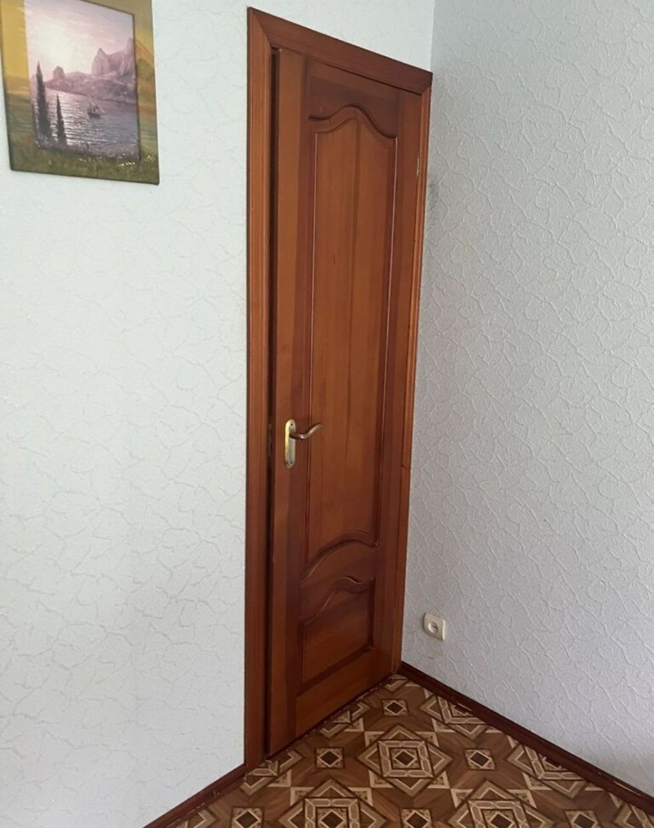 1836905989080382