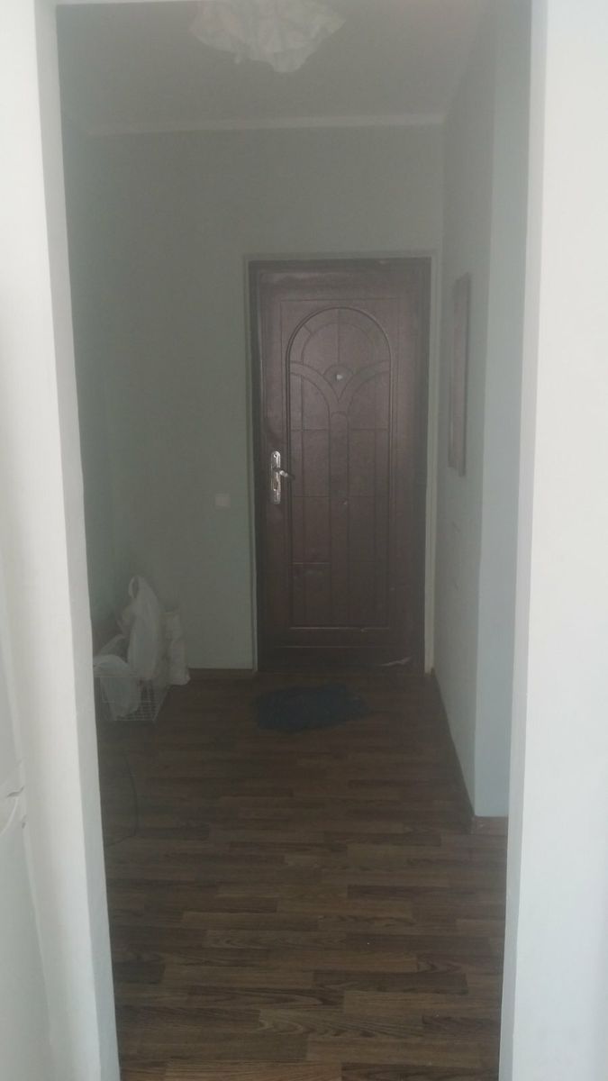1808752838456383