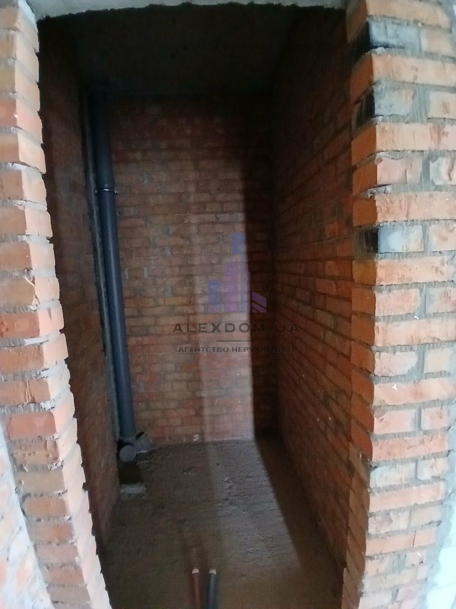 1835607037211383