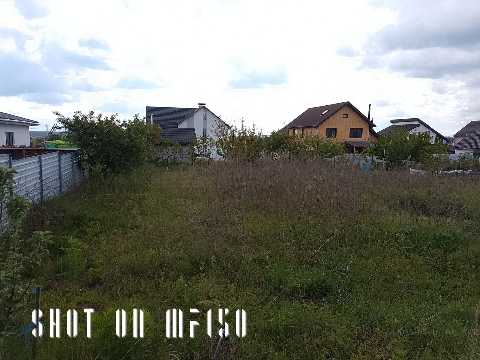 1836448757489384