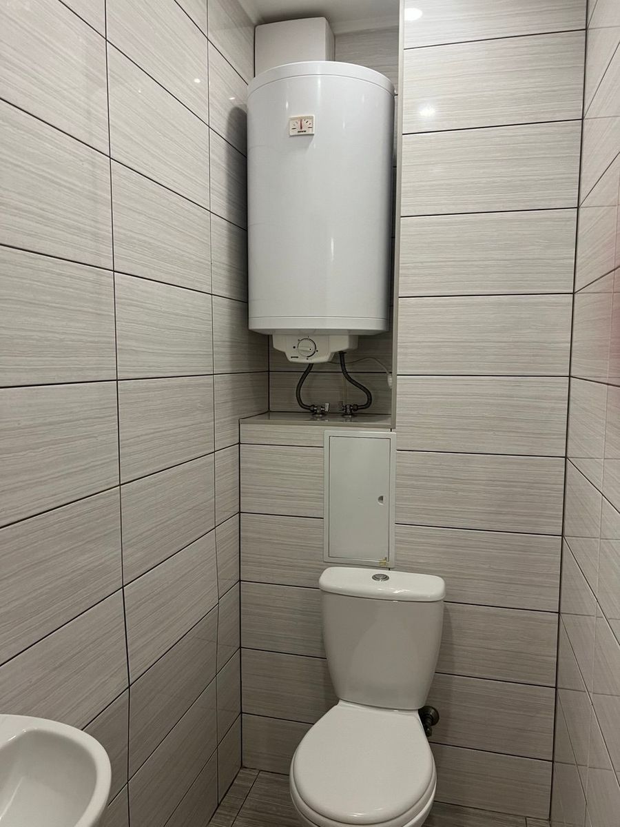 1839005346271385