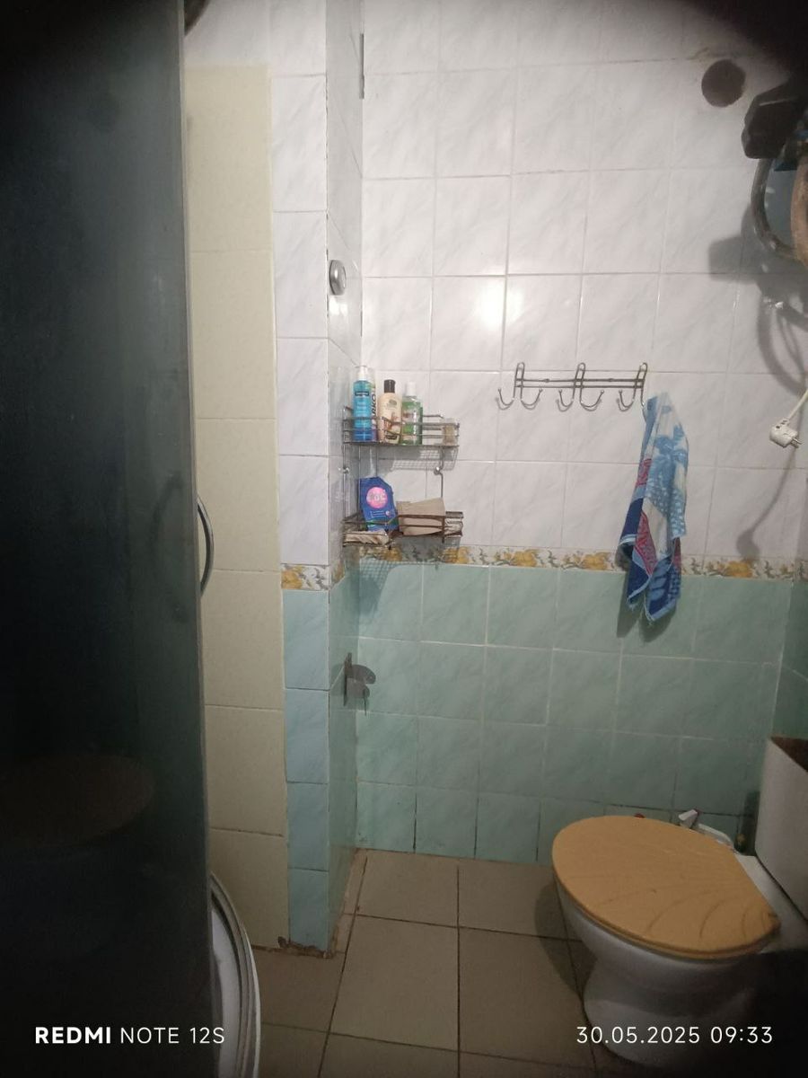 1833538066184388