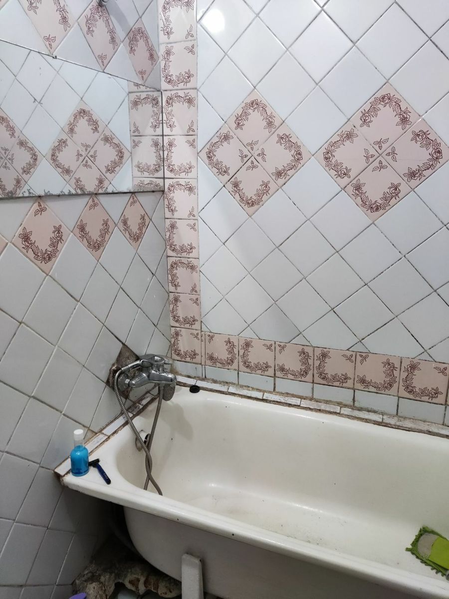 1838524753332388