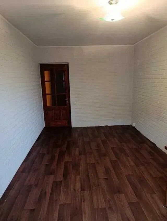 1838432344636389